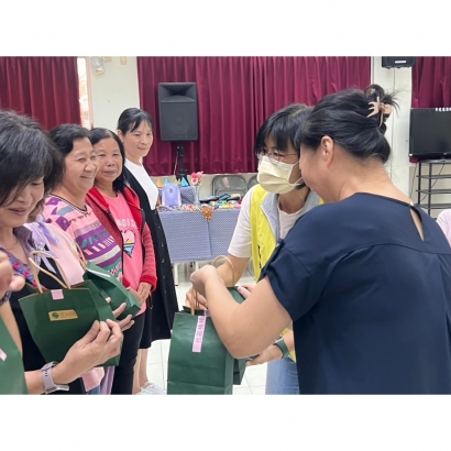 LINE_ALBUM_2024 1012上課四十三天_241022_440.jpg